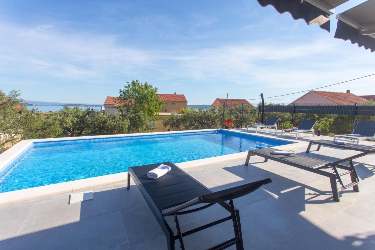 Villa Ivano With Sea&Mountain View Kastel Stari Exterior photo